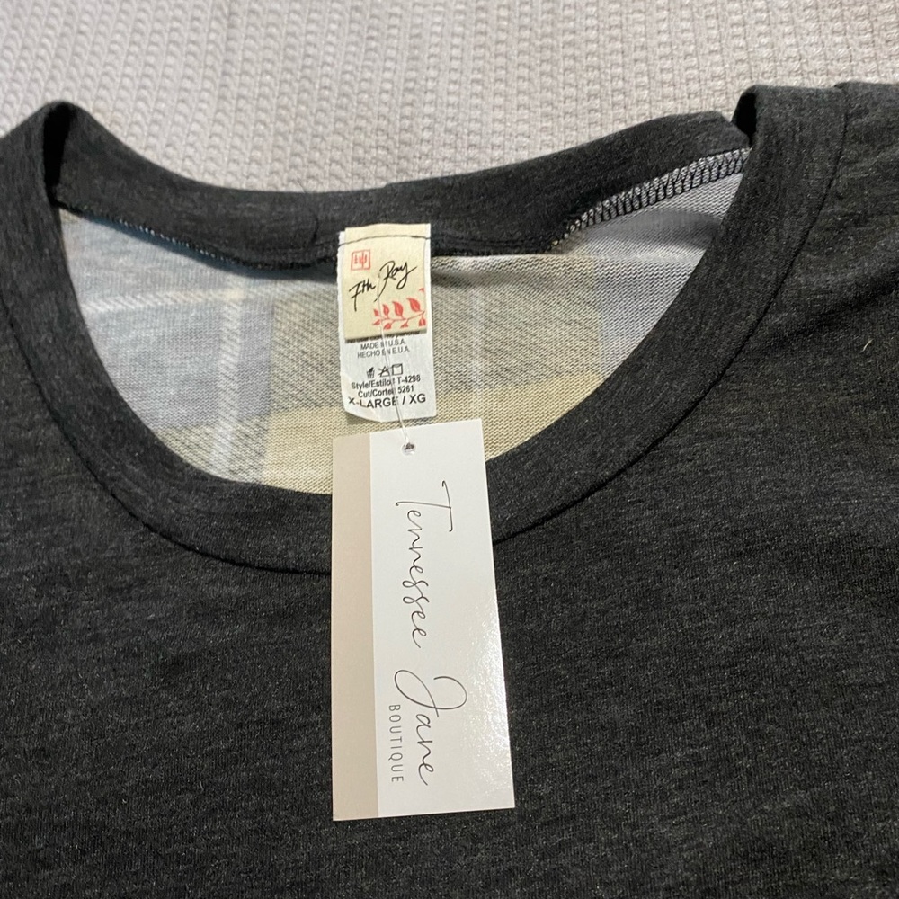 7th Ray Long Sleeve Top XL NWT